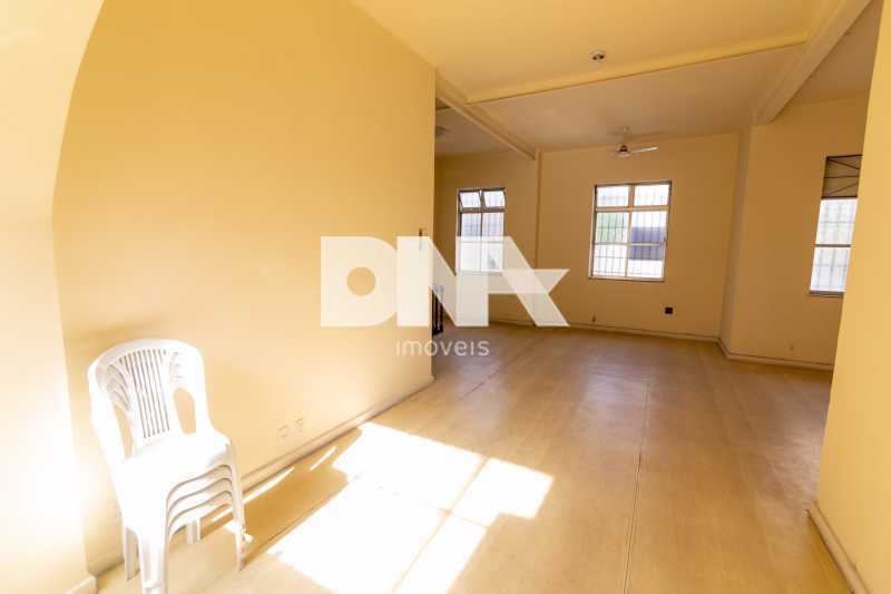 Salão 2° piso para os quartos - 15