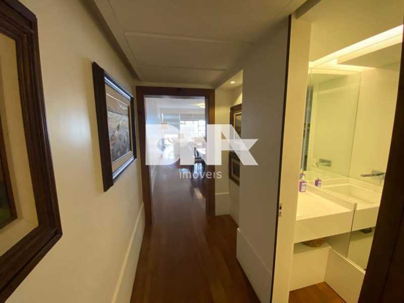 desktop_master_bedroom29 - 30