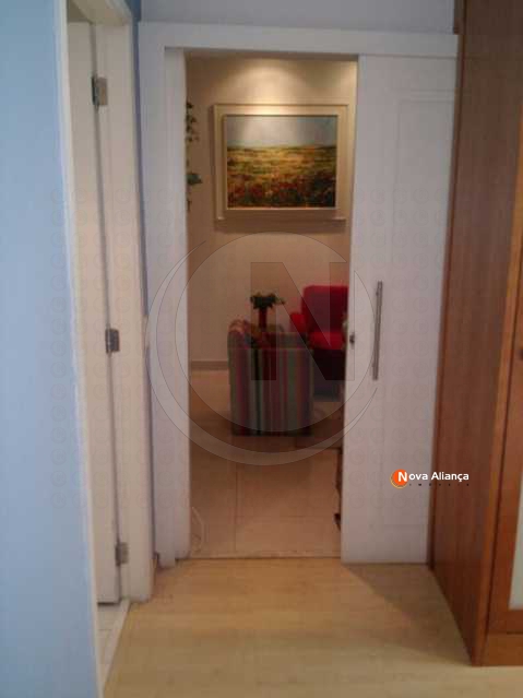Quarto e parte da sala - 9