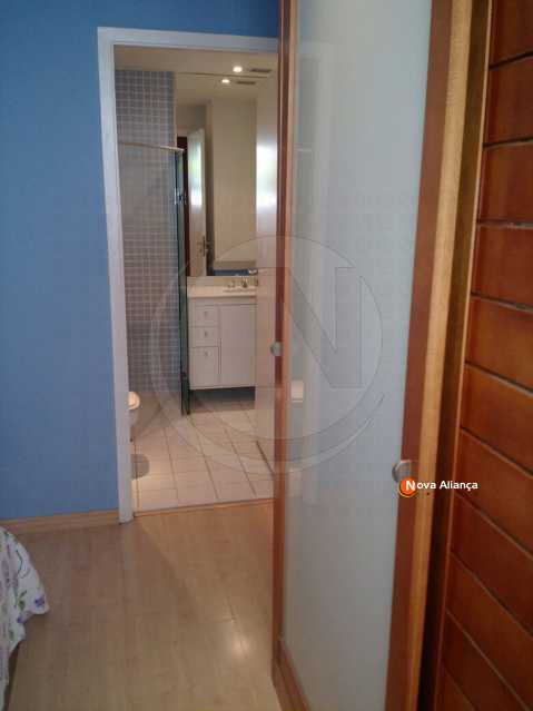 Quarto e banheiro - 13