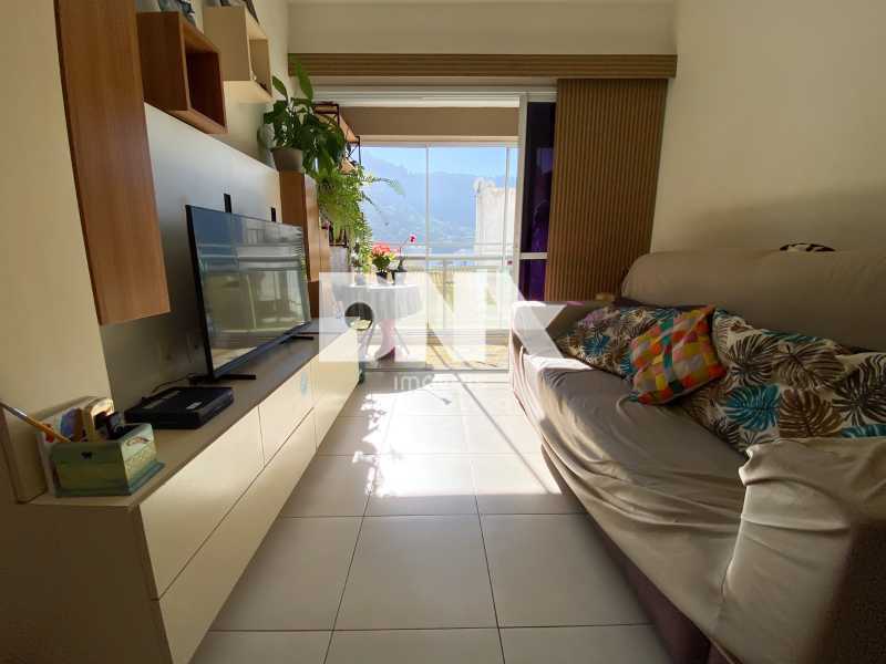 23fb2e95-39fb-48b6-88bf-f4bb82 - 1