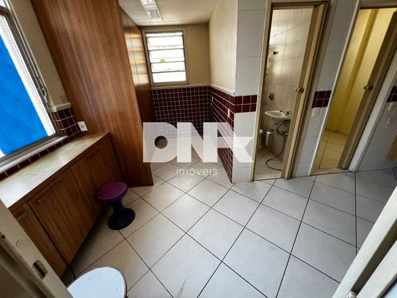 d2738323-0a4a-408c-ac94-20d7df - 27