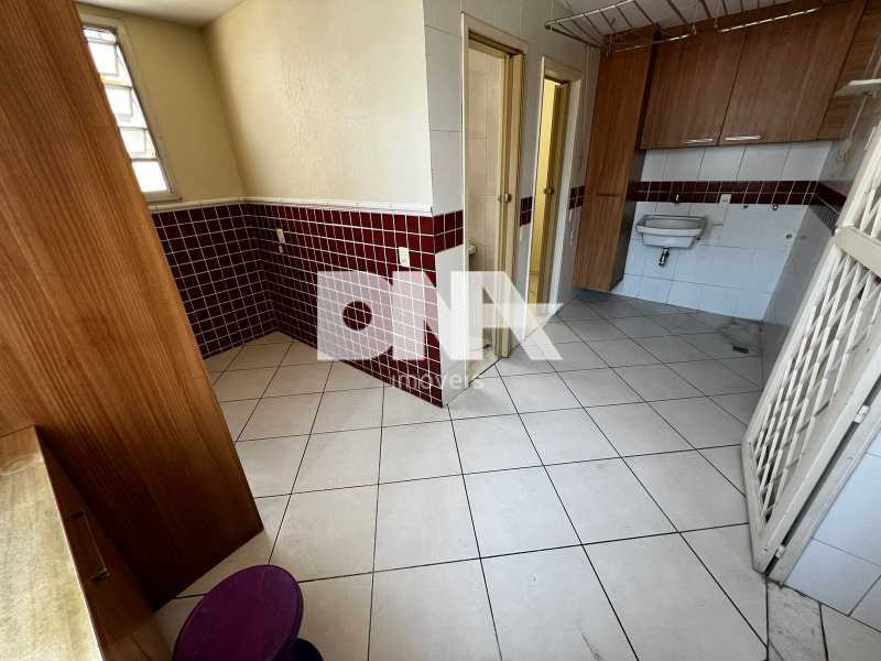 f429bd42-f43b-42f1-9ce7-6225fd - 28