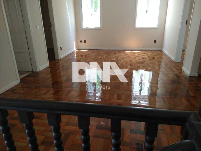 Urca- Casa de Rua 1 vaga 285m² - 2