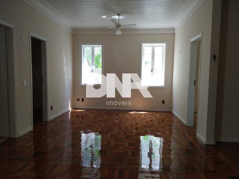 Urca- Casa de Rua 1 vaga 285m² - 5