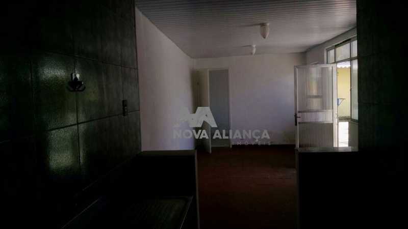 uaa1WT0A. - 9