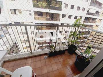 Ótima localização - 2 Quartos com varanda e 2 vagas colado no Shopping Tijuca! - NTAP20871