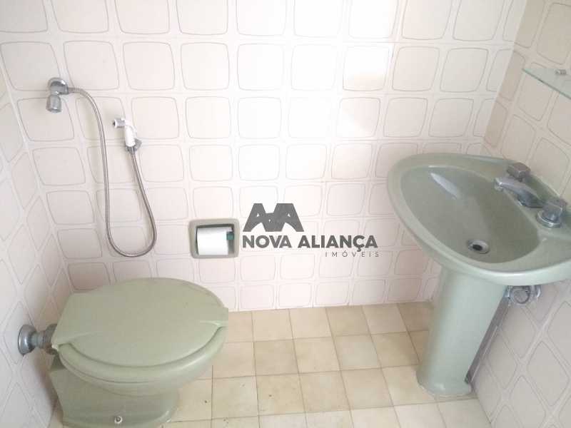 d9ea696d-ae62-4e13-b6fe-b6ebf6 - 24