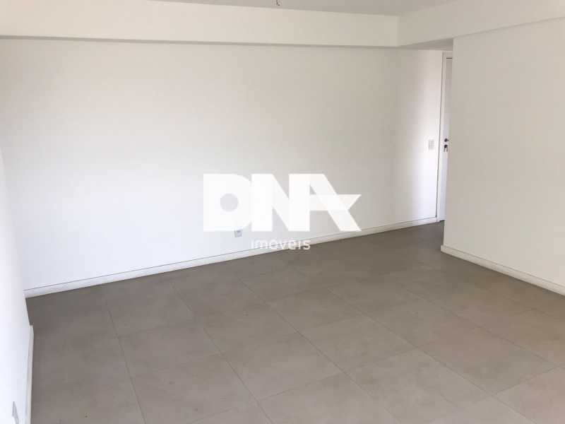 79423_G1678218223 1 - 16