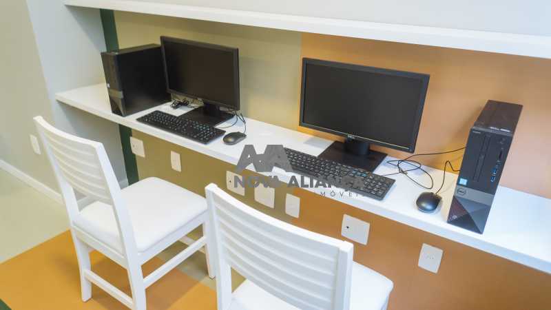Lan House - 13