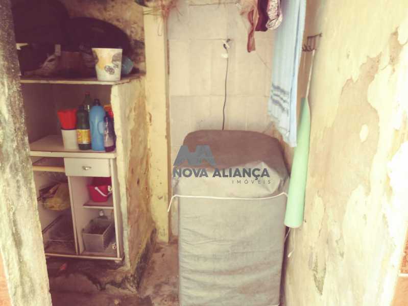 Área de serviço - 25