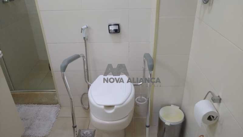 2da5b0f9-5355-4902-bef9-76ca88 - 23