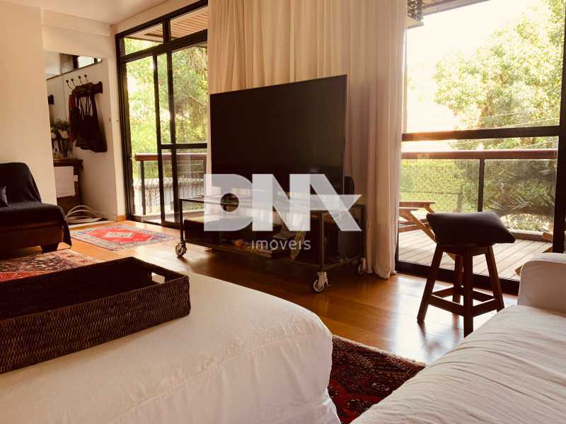 e2b9b5e4-6be2-4e5b-948e-bf25bd - 15