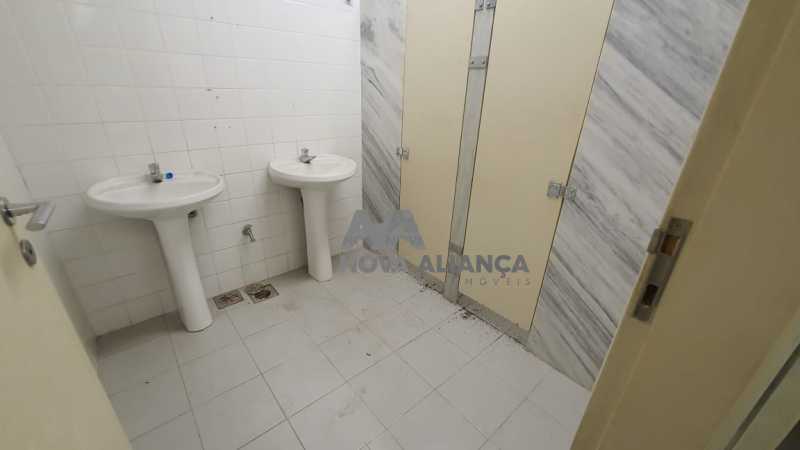 20f097e9-8357-48d6-ae28-acaadb - 18