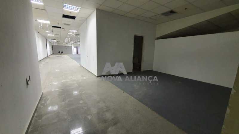 fd335601-231d-47ac-80b1-aaac59 - 11