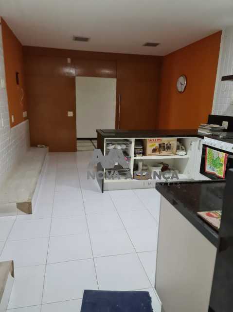 2ba9eb27-2e6f-452c-8040-247a20 - 24