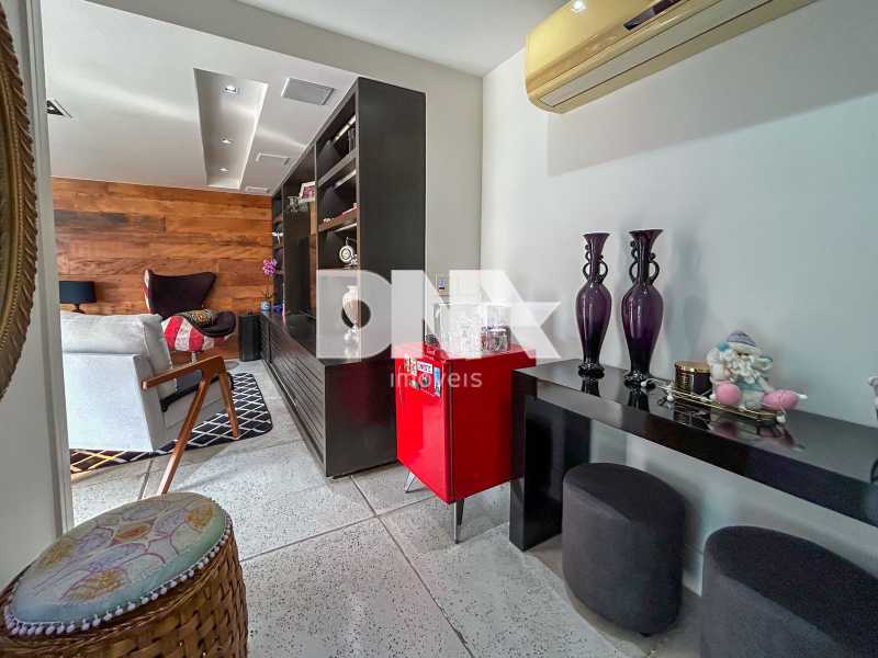 47cd2b7a-6e46-40ea-8c29-7b14ee - 7