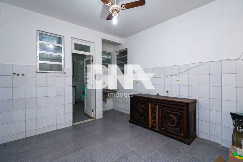 7E495684-7707-40BD-870D-BD9E07 - 24