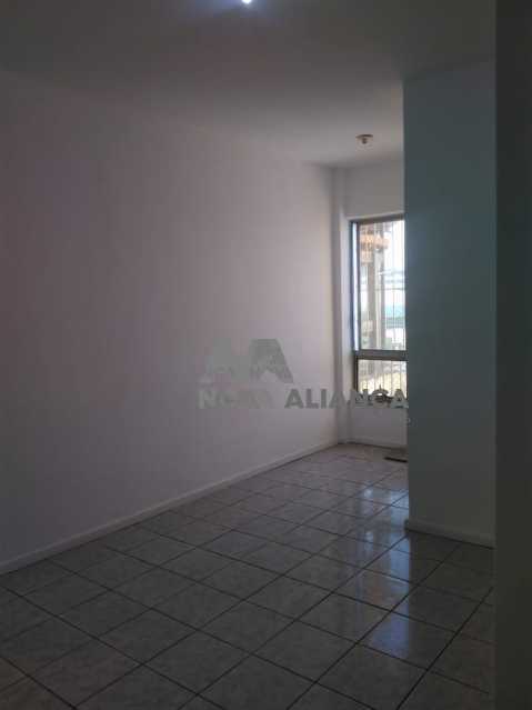 5bf54e9f-d7c9-4535-a880-ad2337 - 7