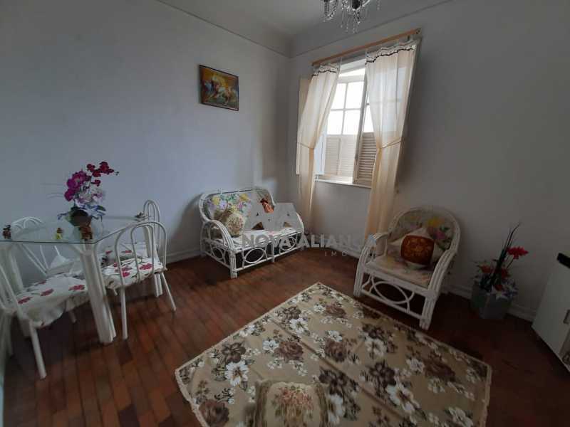 Sala - 2