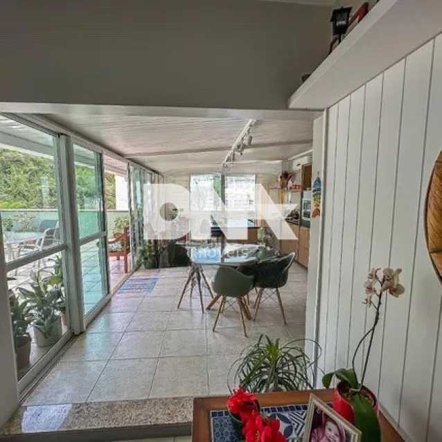 thumbnail_894665384-593.188940 - 25