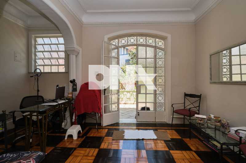 72C3E7A8-CFAE-4F52-88AE-E6E3DD - 5