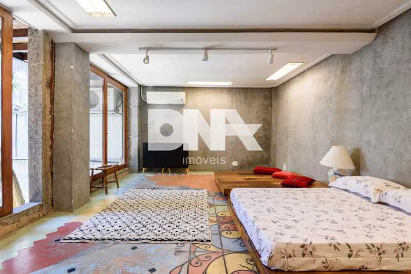 Quarto - 22