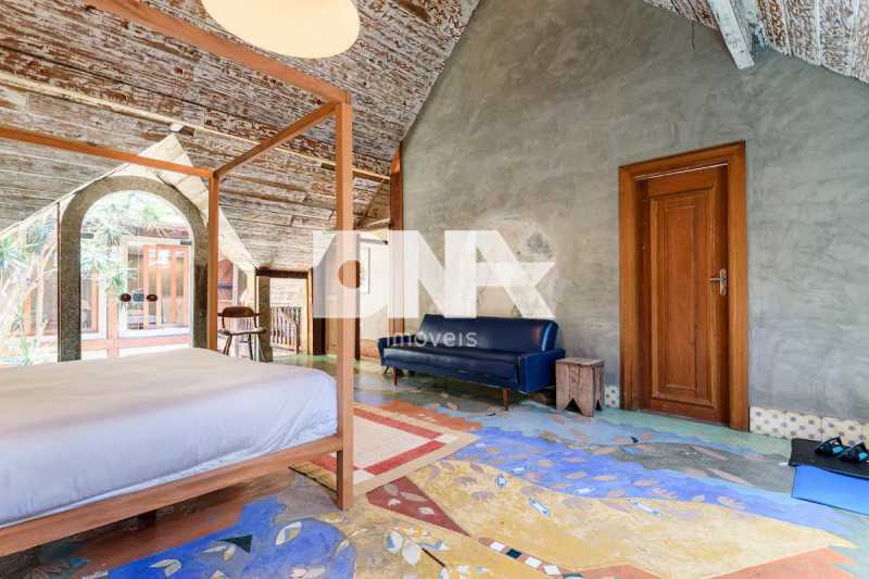 Quarto - 23