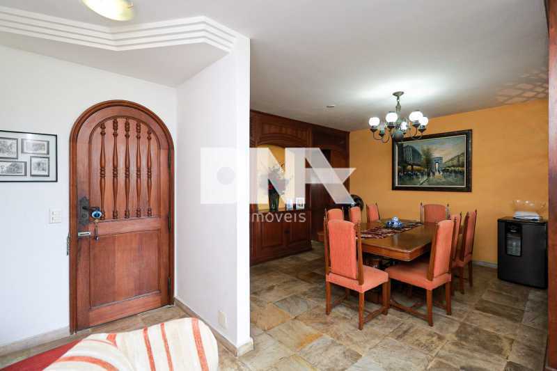 A5A3099B-D4FB-450B-954A-82DB66 - 4