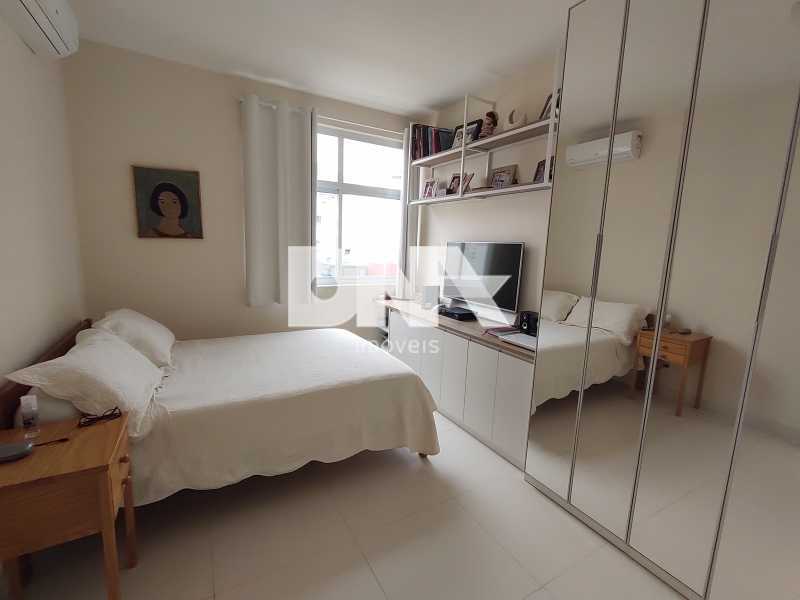 Quarto - 20