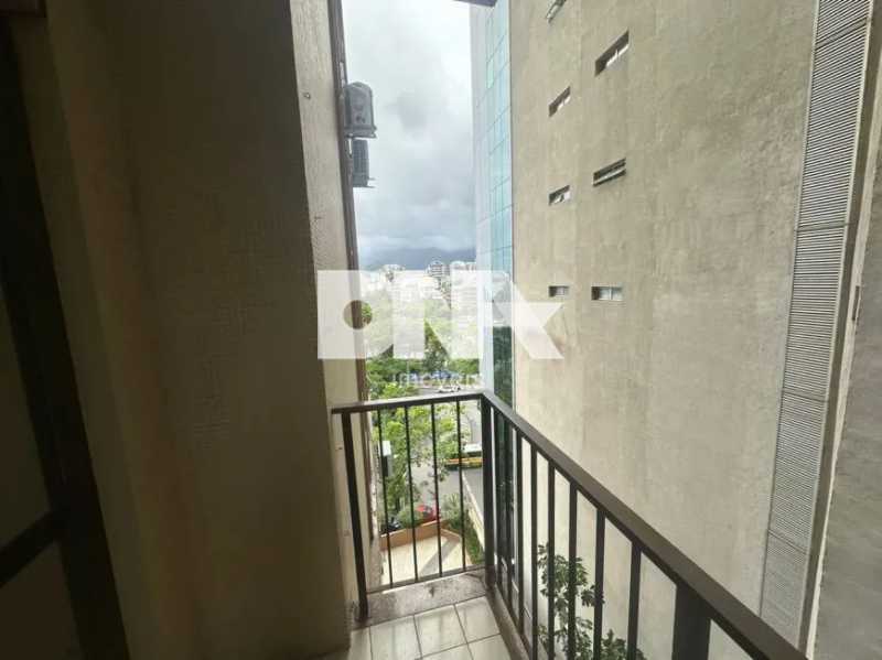 e25ecfd1-1f65-43d6-9aa1-26574b - 12