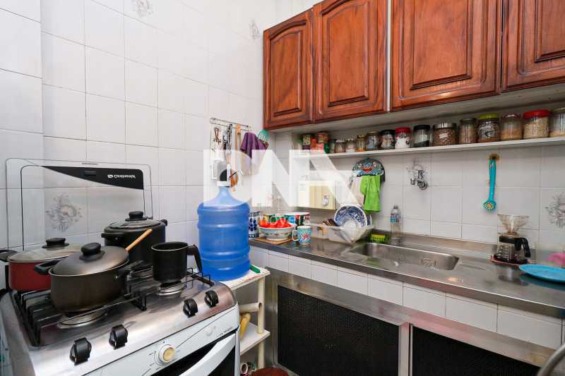 4DA33A6E-0D34-4A71-A06F-303A91 - 14