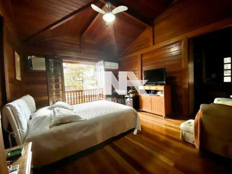 casa-com-4-quartos-a-venda-213 - 14