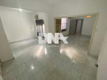 CASA DUPLEX NA MUNIZ BARRETO COM 300M² . - NBCA80009 CASA DUPLEX NA MUNIZ BARRETO COM 300M² . - NBCA80009