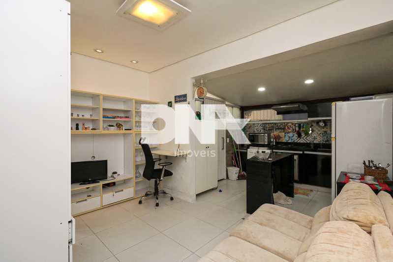 64C07557-9989-44B3-9DF7-81E306 - 7