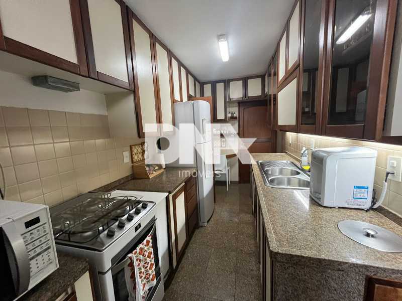 2b018e3a-676a-4c8e-b93f-f9e4b2 - 21