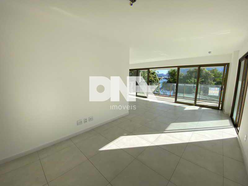 Sala - 9