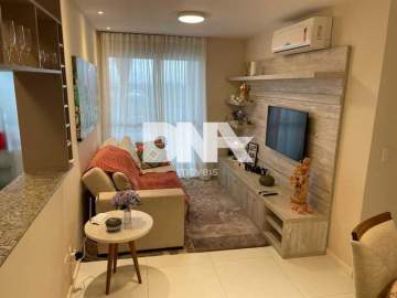 Imperdível - Recreio dos Bandeirantes, 2 quartos, sala, condomínio Frames, 1 vaga, 70m². - NBAP33540