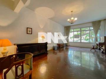 Ótima localização - Botafogo, 3 quartos, 1 suíte, 2 salas, área, dep. completa, 1 vaga de garagem, 149m² - NBAP33687