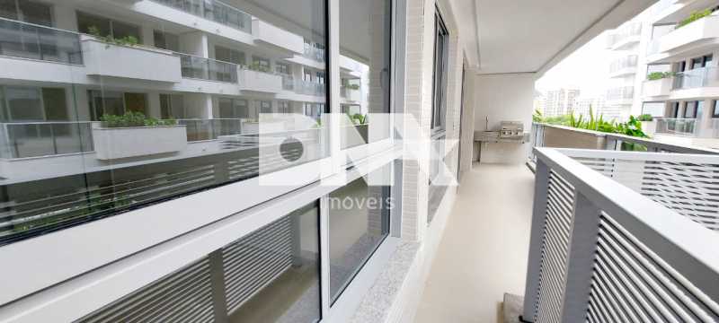 a463acc7-5bde-4a0d-8d28-d3ad04 - 4