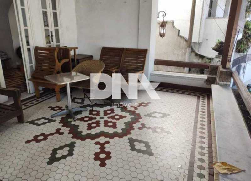 Urca Casa de rua triplex 550m² - 19