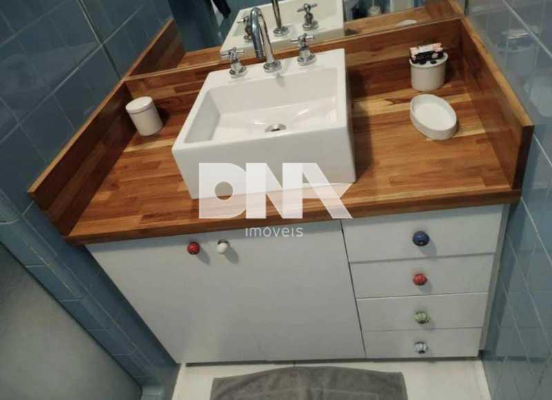 Urca Casa de rua triplex 550m² - 24