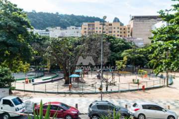Apartamento à venda Rua Maestro Francisco Braga, Copacabana, Rio de Janeiro - R$ 2.998.000 - FLAP40013