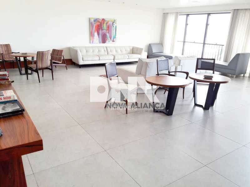 43786_G1543957056 - 4