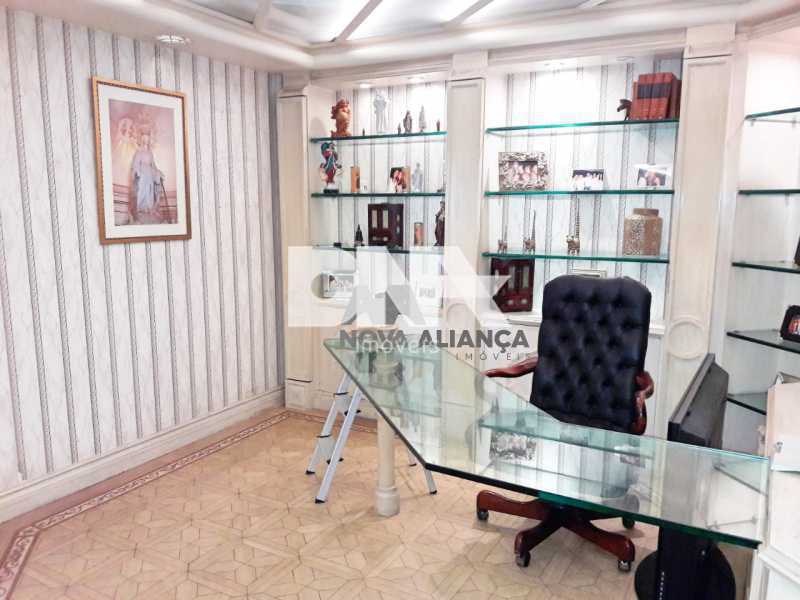 43786_G1543957112 - 25