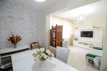 Casa 3 quartos à venda Tijuca, Rio de Janeiro - R$ 1.100.000 - NTCA30125