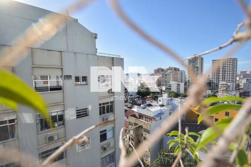 banheiro 22  - 25