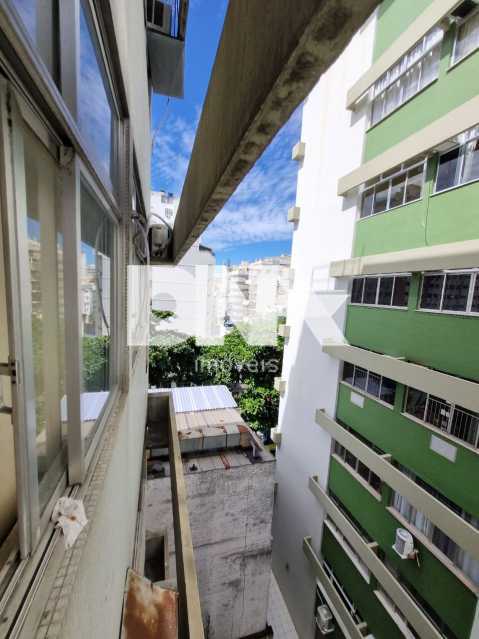 SALA13 - 16