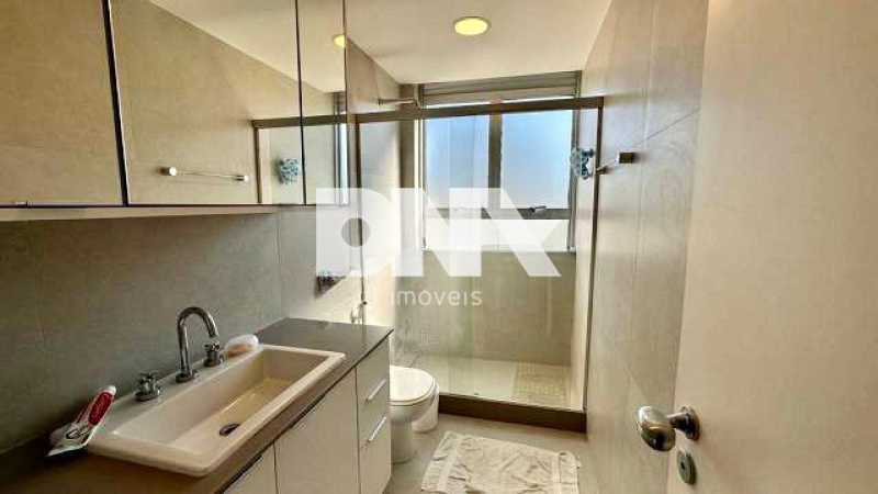 Banheiro social - 12