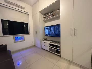 Apartamento 1 quarto à venda Botafogo, Rio de Janeiro - R$ 400.000 - NBAP12020